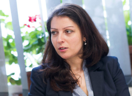 Muna Duzdar war 2016 Staatssekretärin für Diversität, Öffentlichen Dienst und Digitalisierung.